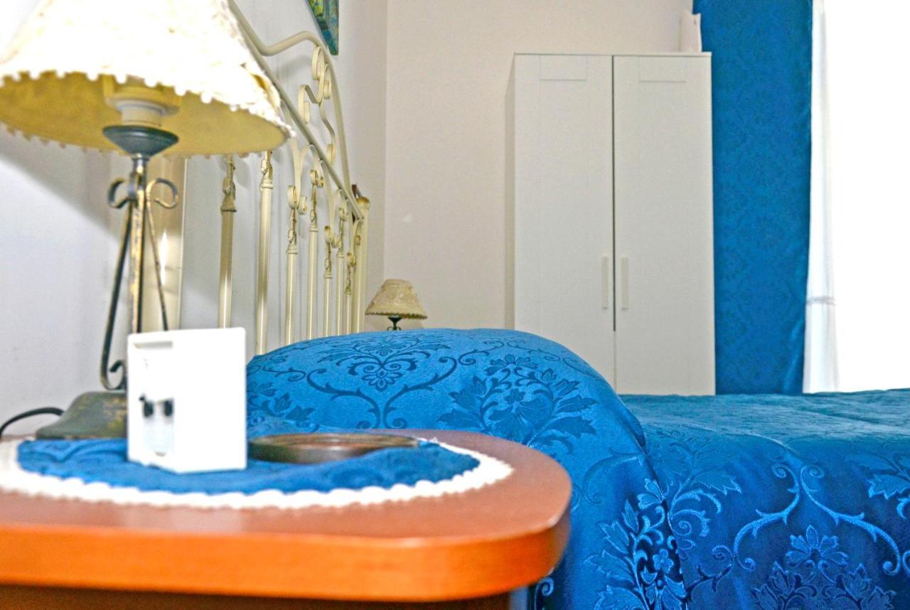 Bed & Breakfast A Castel Capuano Naples Extérieur photo