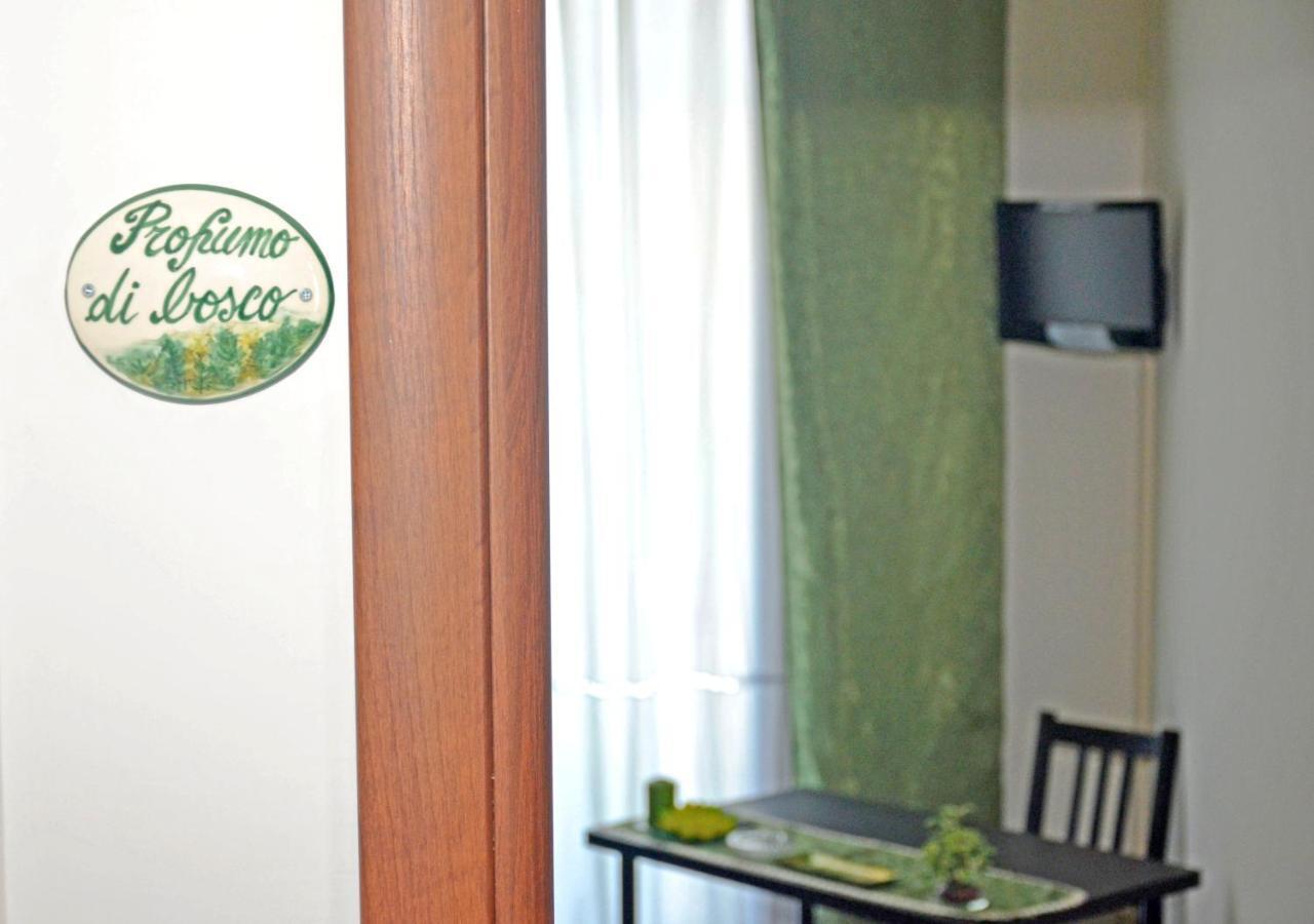 Bed & Breakfast A Castel Capuano Naples Extérieur photo