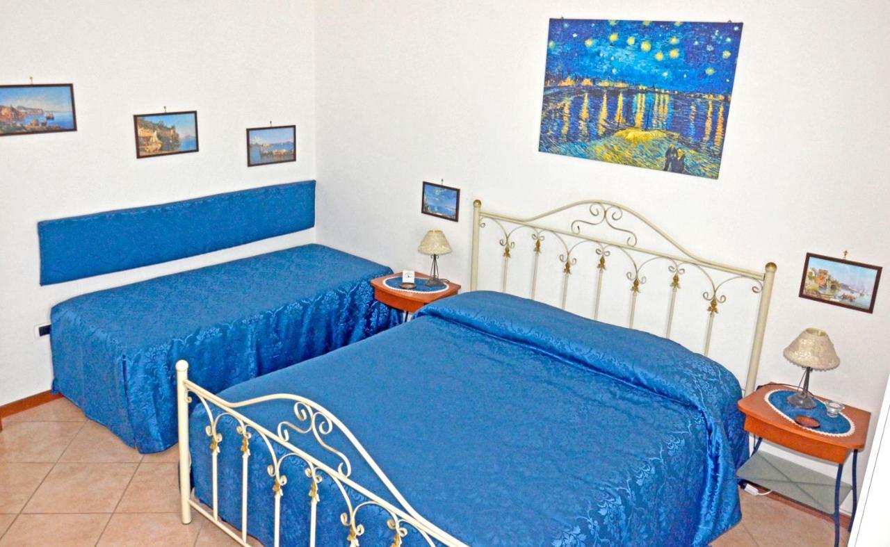 Bed & Breakfast A Castel Capuano Naples Extérieur photo