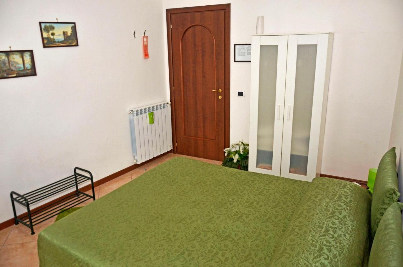 Bed & Breakfast A Castel Capuano Naples Extérieur photo