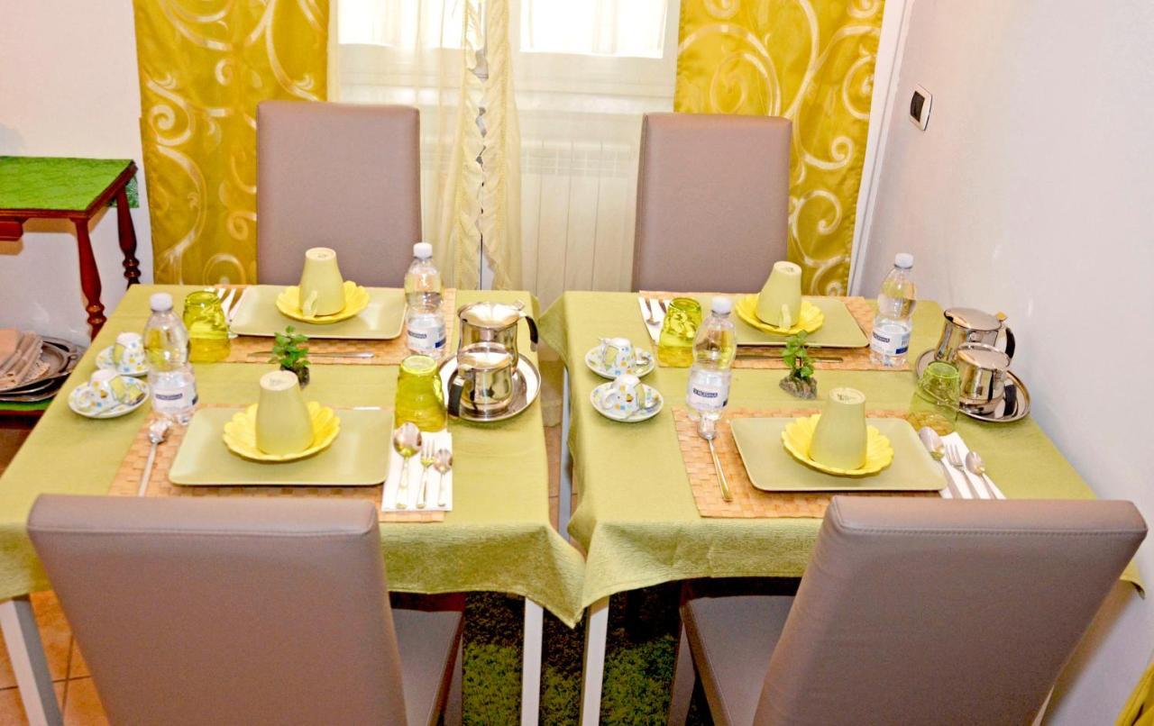 Bed & Breakfast A Castel Capuano Naples Extérieur photo